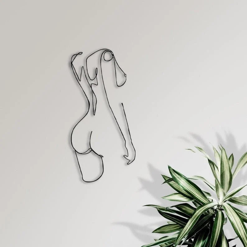 Tricorn Decor Naked Women Minimalist Line Art Sexy Wall Art Metal Wall Decor Metal Art Interior Design Housewarming Gift Naked body - 8 inches - metal sign