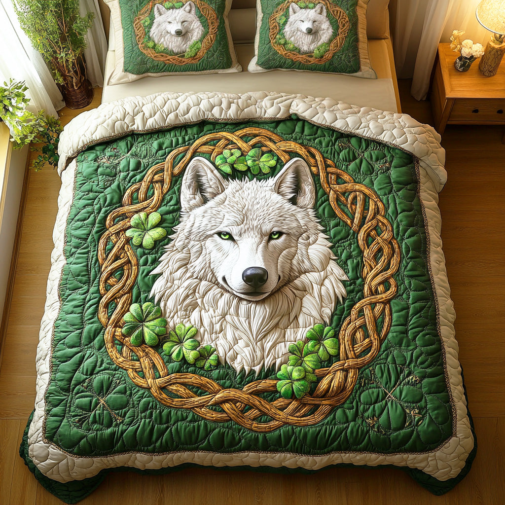 Midnight Howl Circle 3-Piece Quilted Bedding Set - Single (59" x 70")