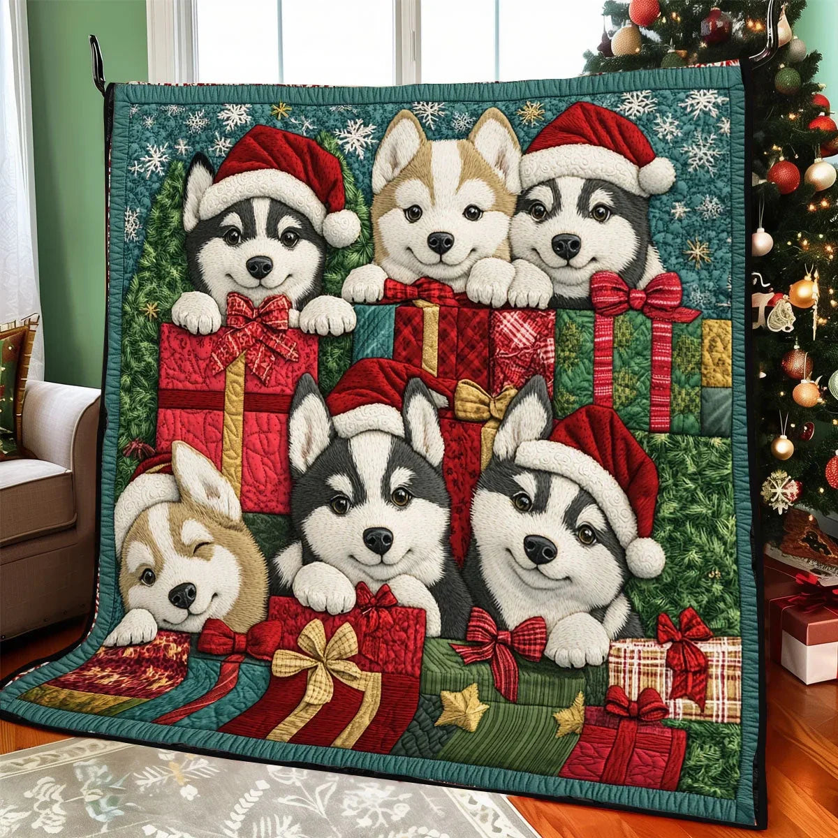 Husky Cheer Quilt Blanket