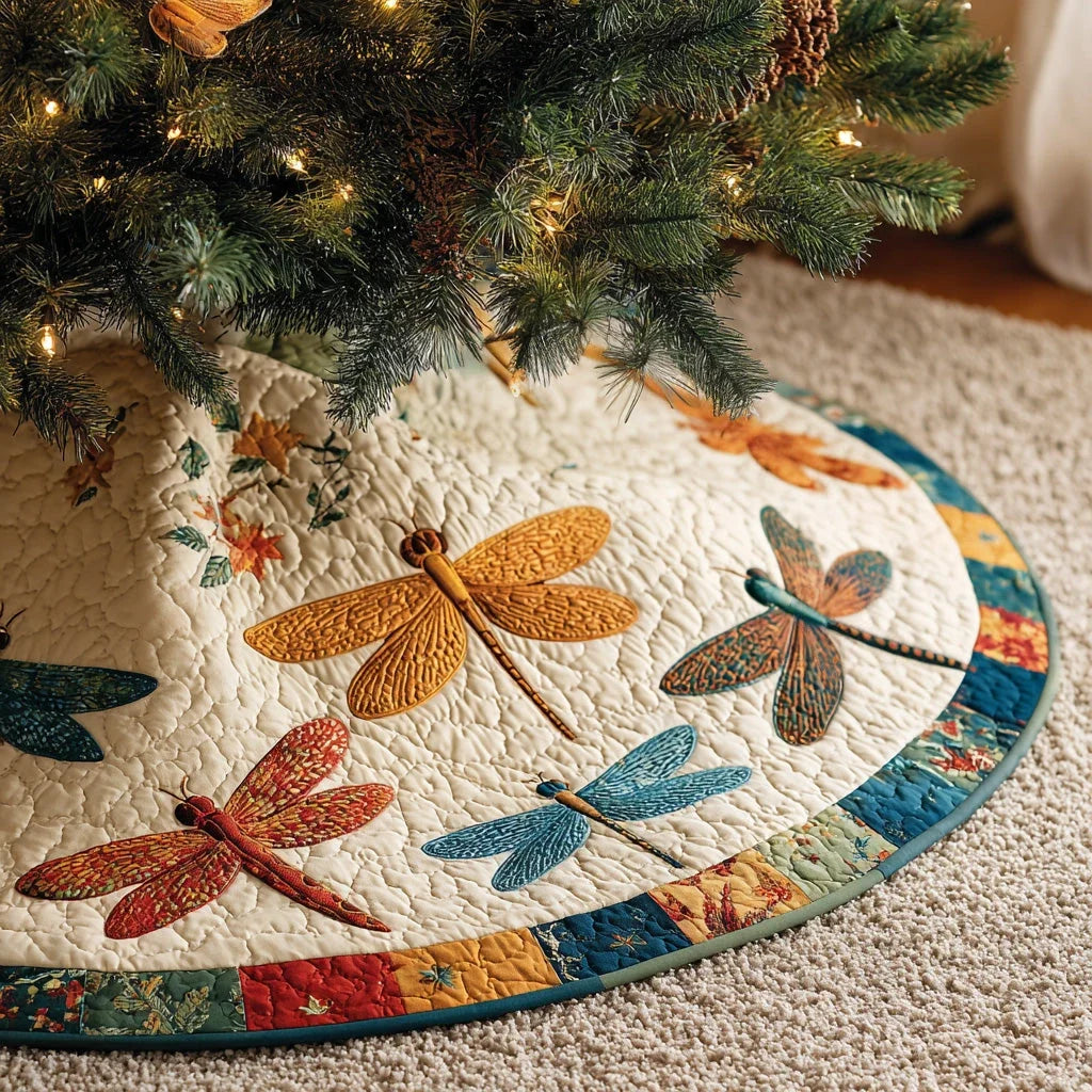Meadow Dance Christmas Quilted Tree Skirt