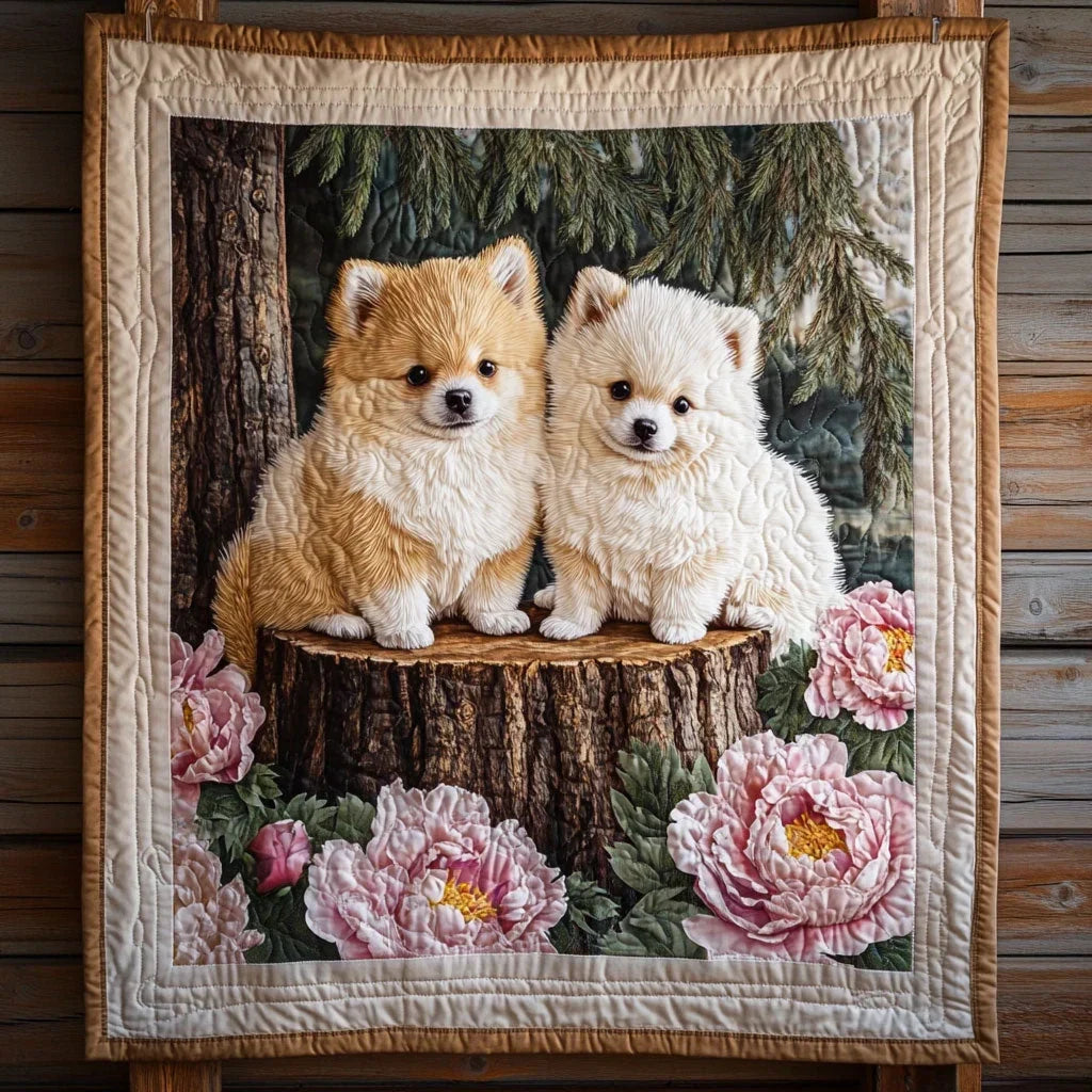 Pom Pom Couple Quilt Blanket