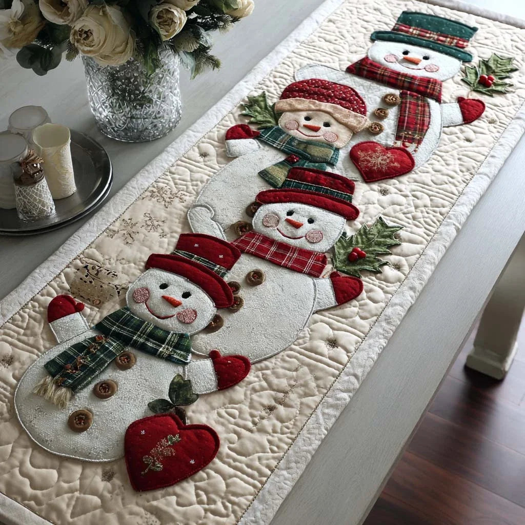 Snowman Chain Quilted Table Runner