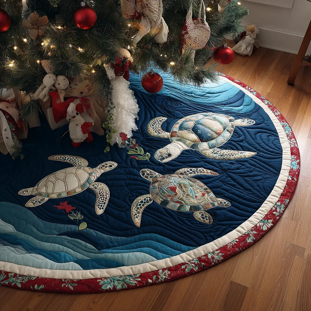 Turtle Waves Christmas Quilted Tree Skirt