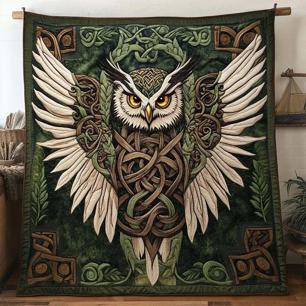Wisdom Owl Quilt Blanket