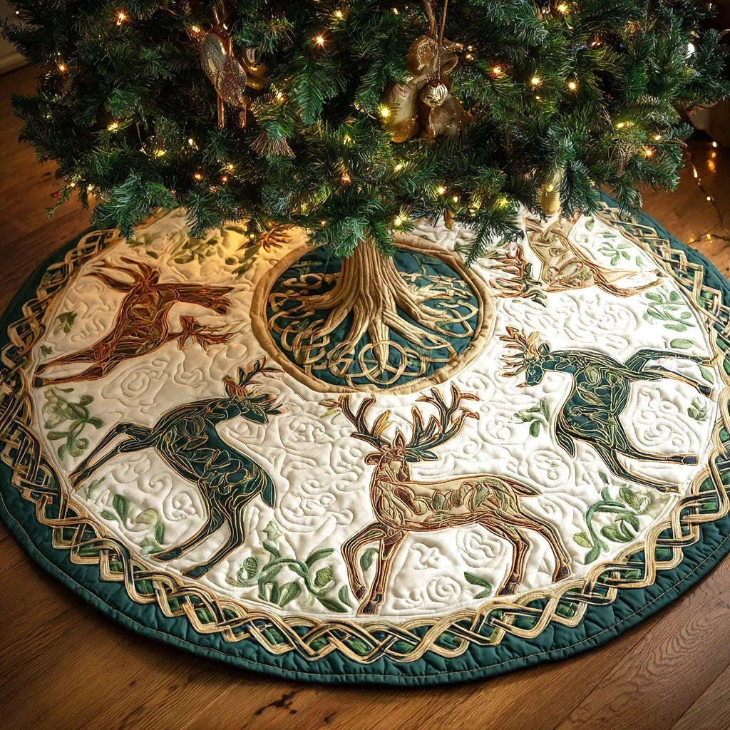 Woodland Herald Christmas Quilted Tree Skirt