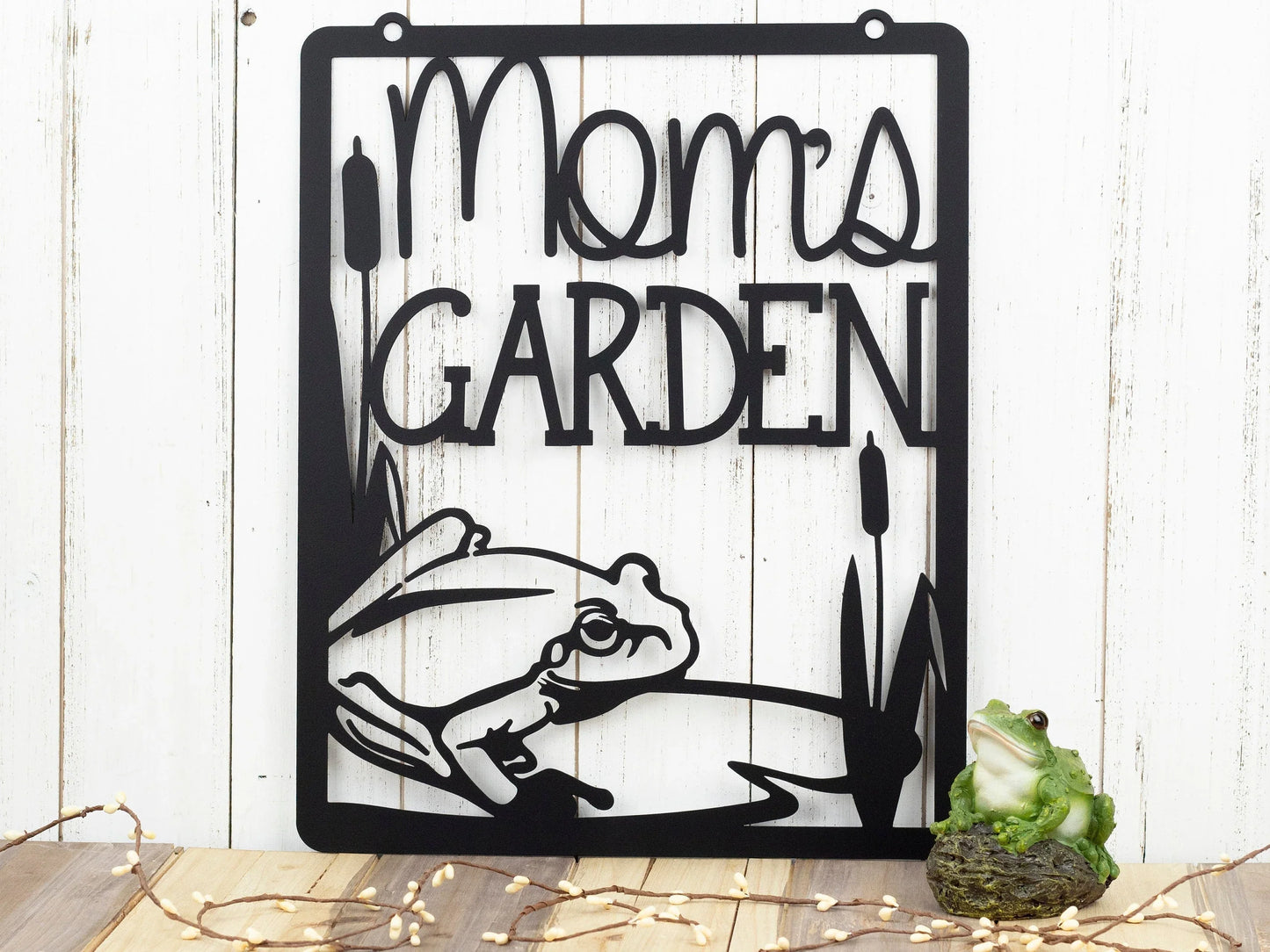 Mom's Garden Metal Sign Garden Decor Yard Art Mothers Day Metal Decor Garden Sign Garden Decoration Gift - metal sign