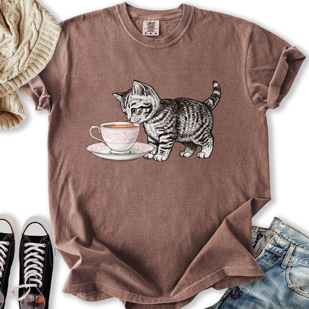 Tea Cup Kitten Relaxed Tee