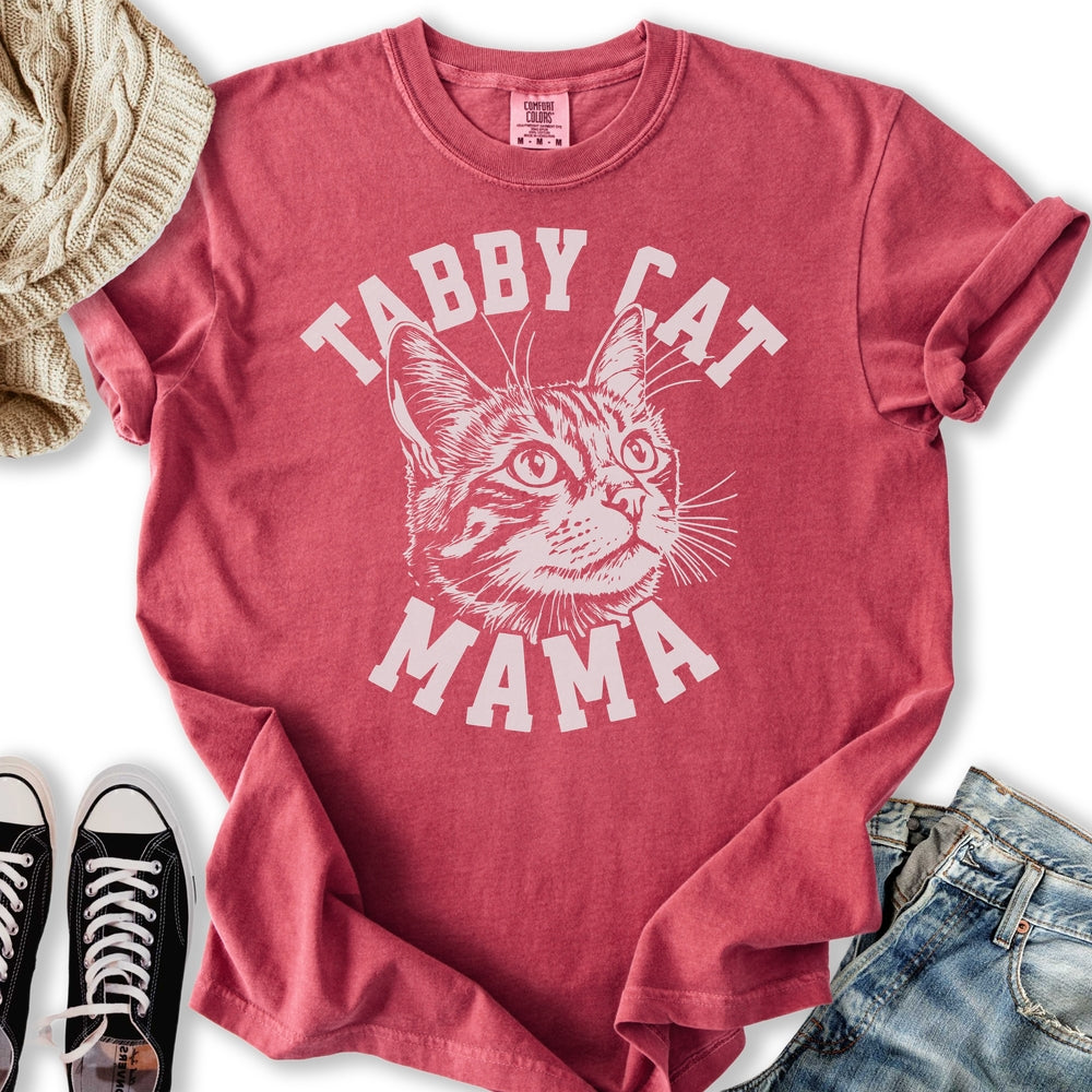 Tabby Cat Mama Relaxed Tee