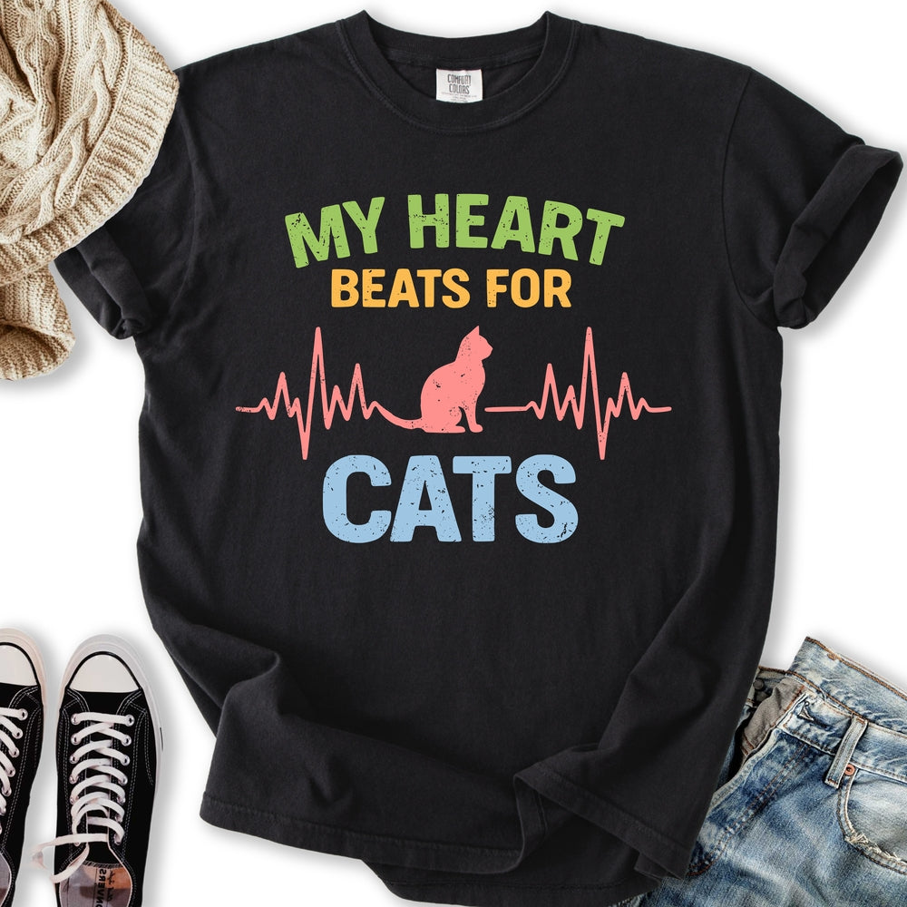 Heart Beats for Cats Relaxed Tee