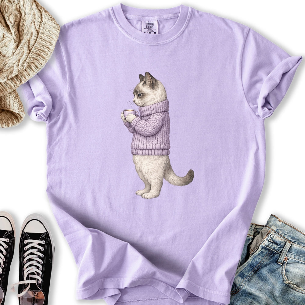 Cozy Ragdoll Cat Relaxed Tee