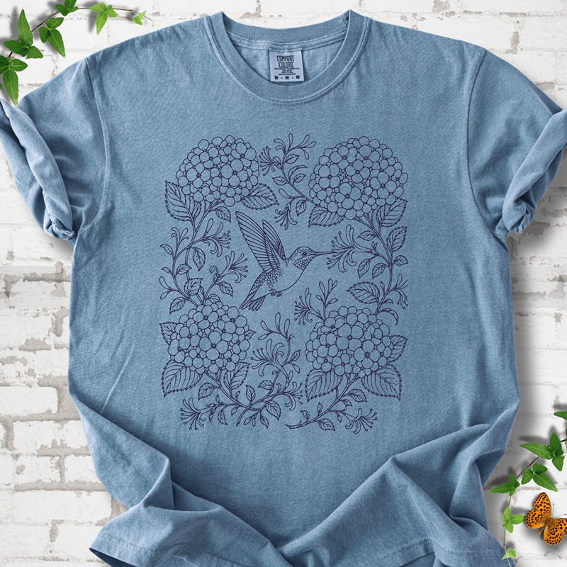 Hydrangea Hummingbird  T-Shirt
