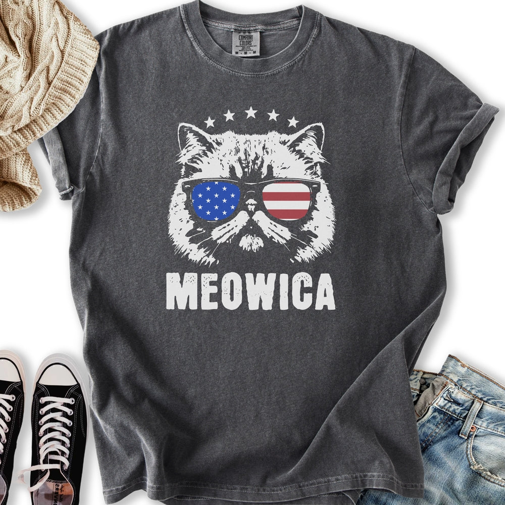 Meowica Ragdoll Relaxed Tee