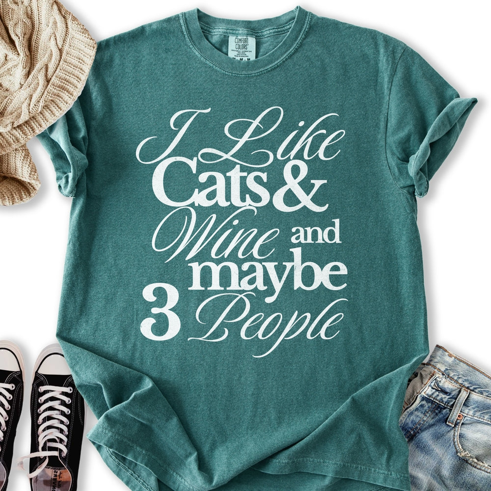 I Like Cats and Wine Relaxed Tee