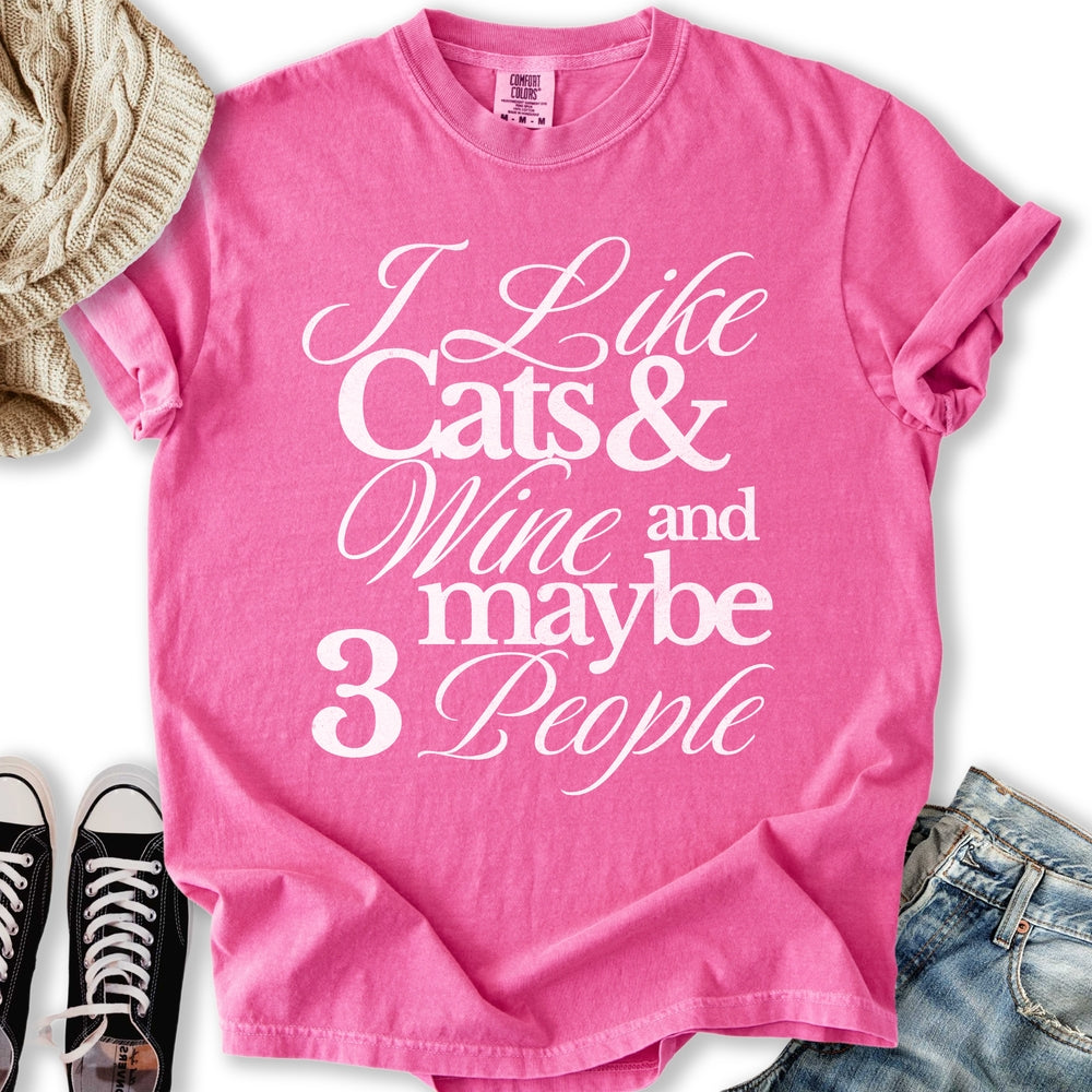 I Like Cats and Wine Relaxed Tee