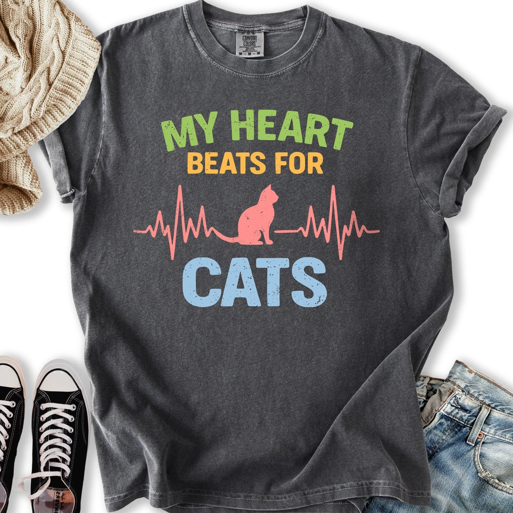 Heart Beats for Cats Relaxed Tee