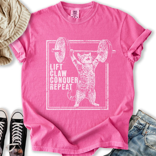Lift Claw Conquer Relaxed Tee