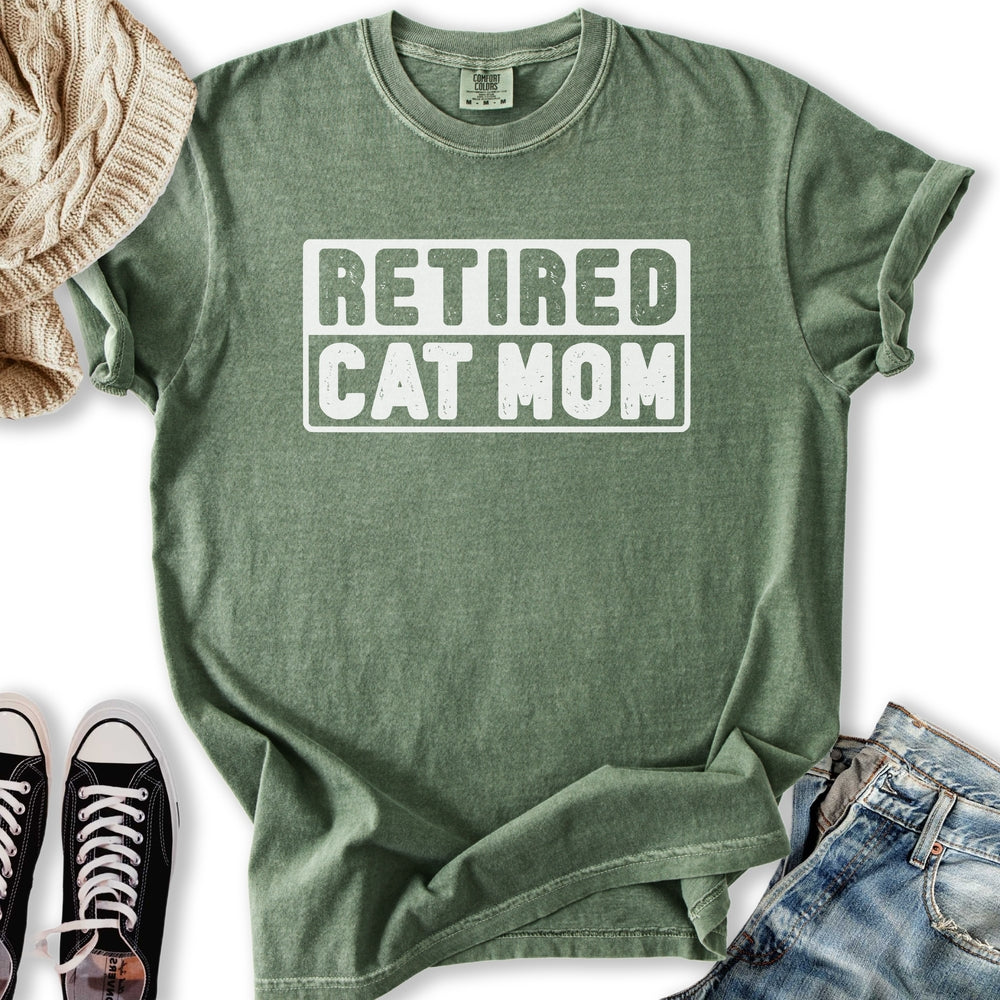 Retired Cat Mom Relaxed Tee