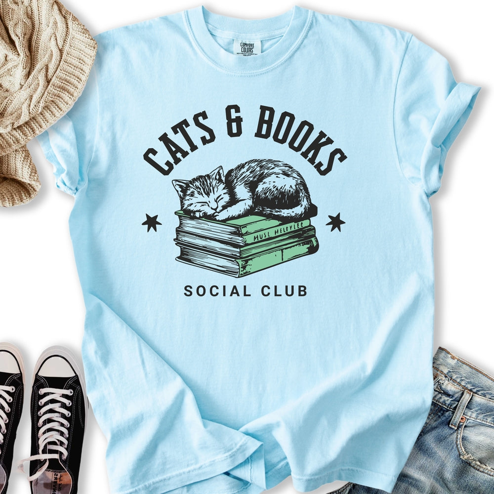 Cats & Books Social Relaxed Tee