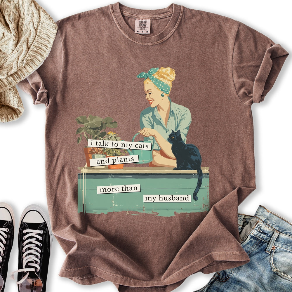 I Talk To My Cats Relaxed Tee