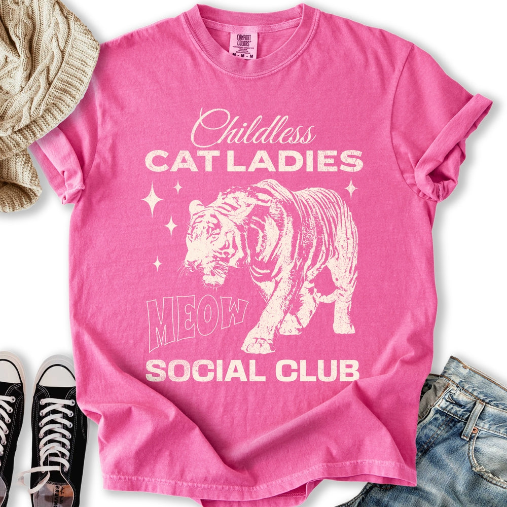 Childless Cat Lady Relaxed Tee