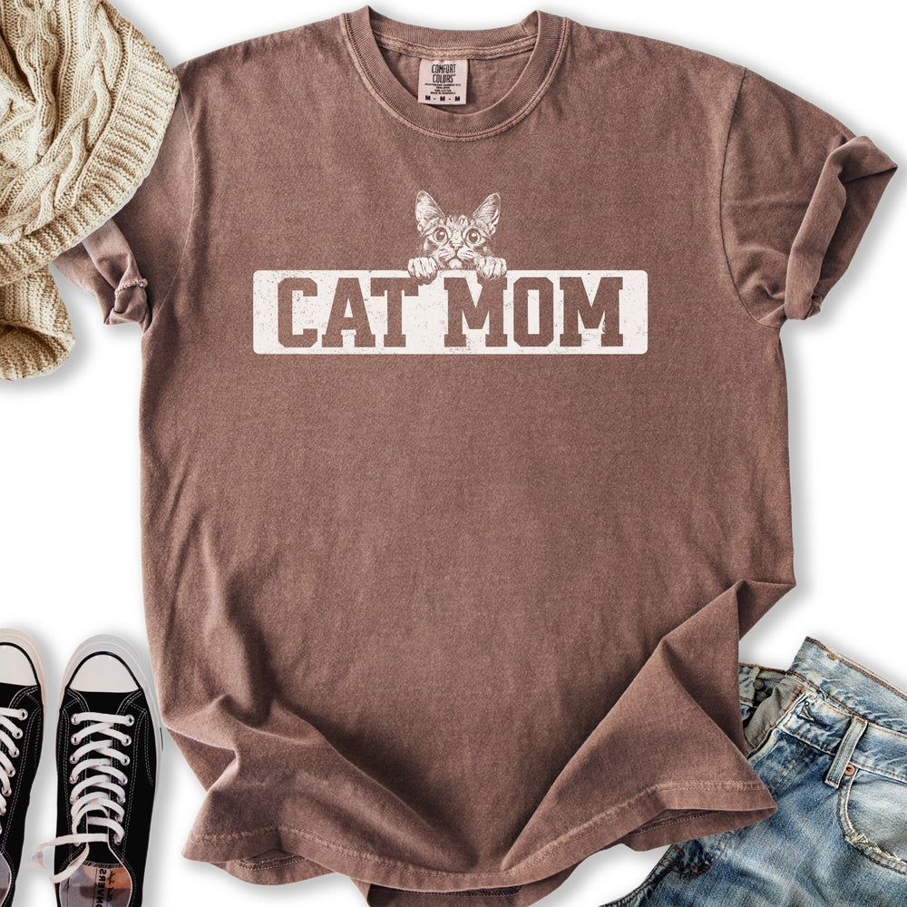 Vintage Cat Mom Relaxed Tee