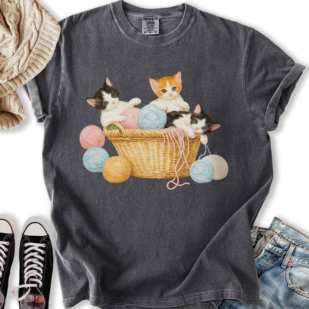 Kitten Yarn Basket Relaxed Tee