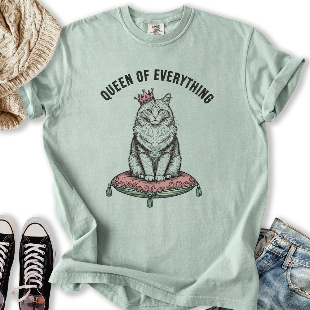 Queen of Everything Relaxed Tee