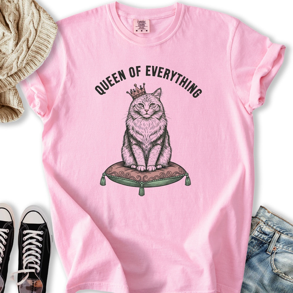 Queen of Everything Relaxed Tee