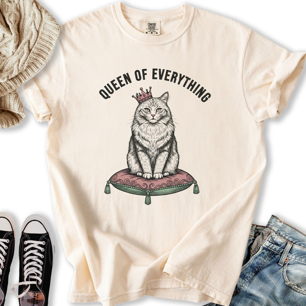 Queen of Everything Relaxed Tee