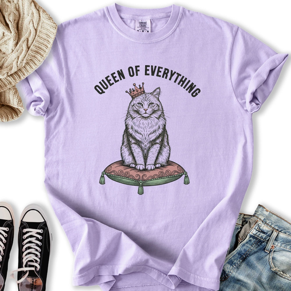Queen of Everything Relaxed Tee