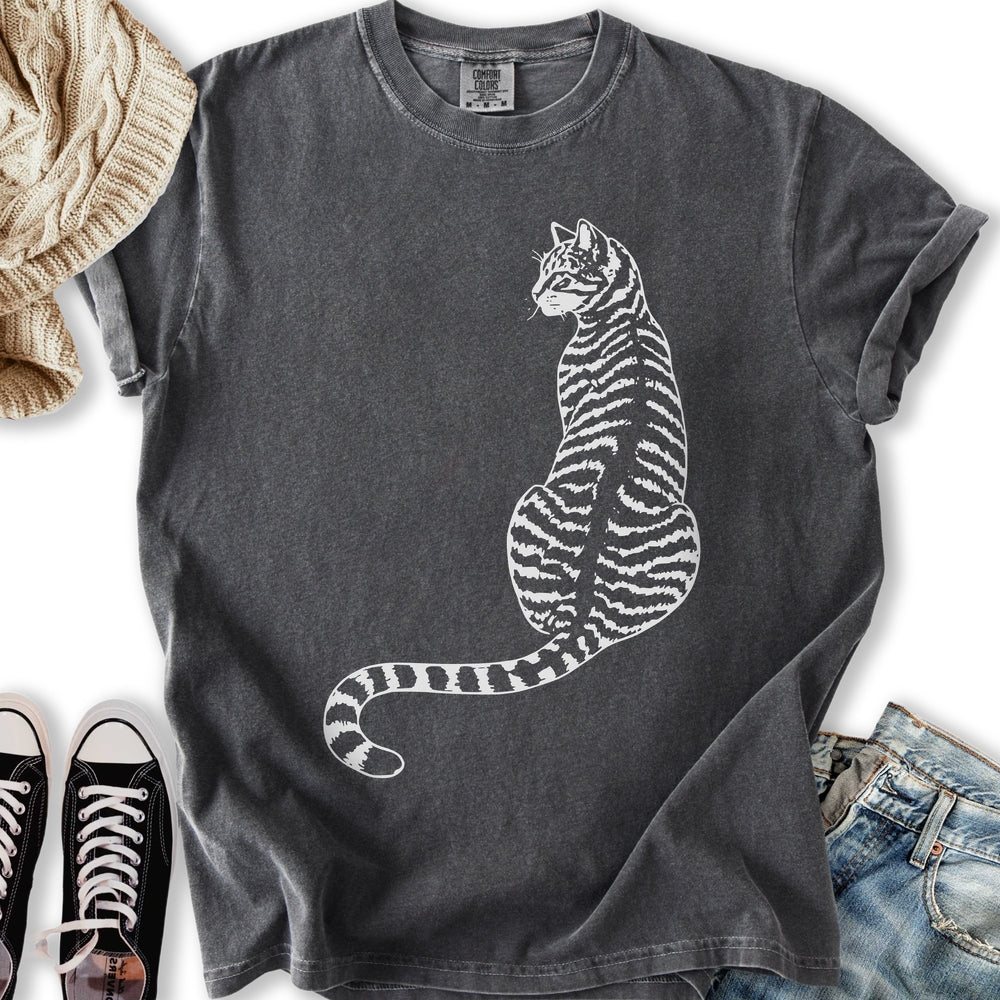 Minimal Tabby Cat Relaxed Tee
