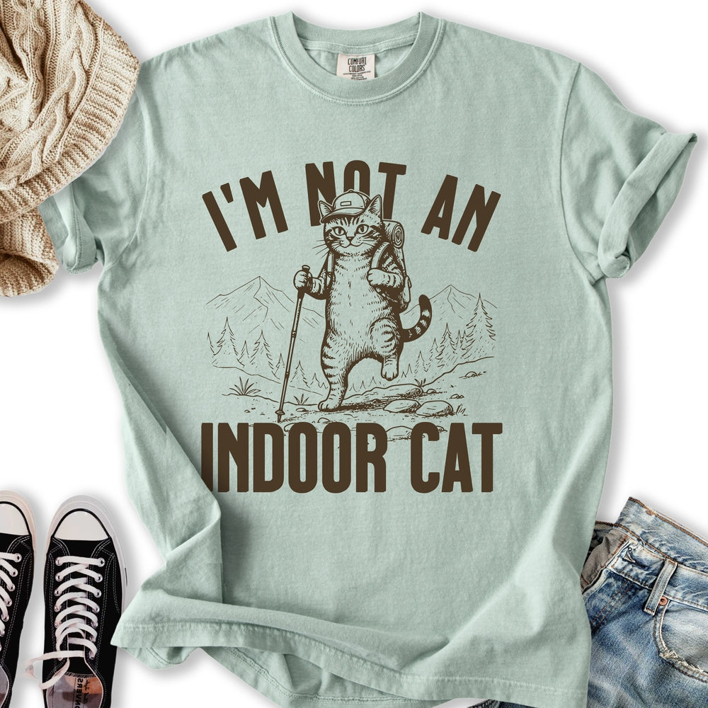 Outdoor Cat Relaxed Tee