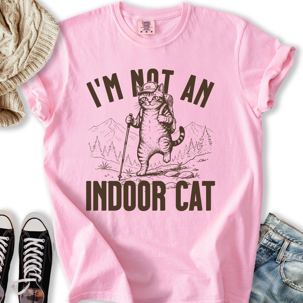 Outdoor Cat Relaxed Tee