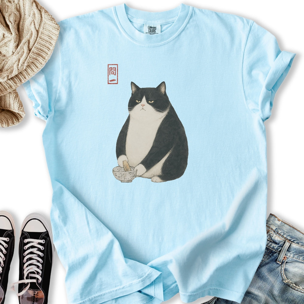 Japanese Tuxedo Cat Relaxed Tee