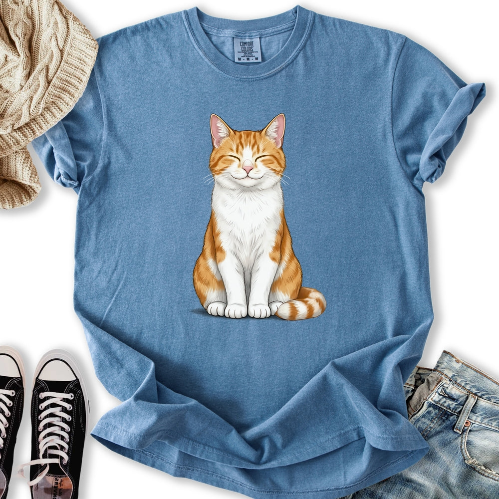 Smiling Bicolor Tabby Relaxed Tee