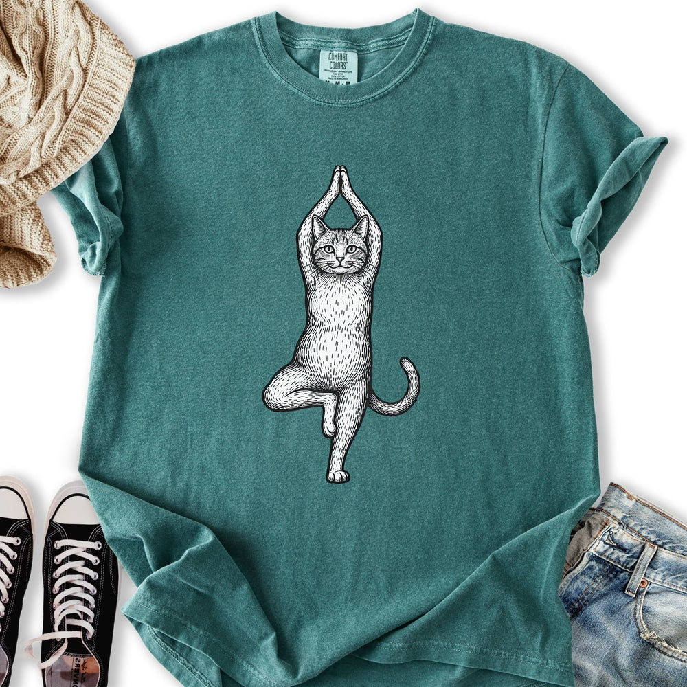 Yoga Tree Pose Cat Relaxed Tee