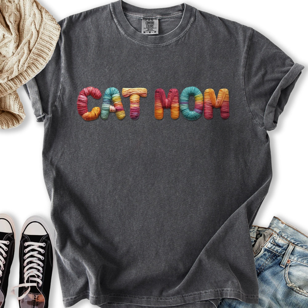 Yarn Cat Mom Relaxed Tee