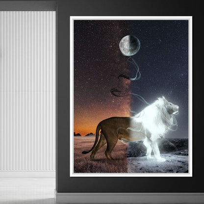 Lion Lune Canvas Wall Art