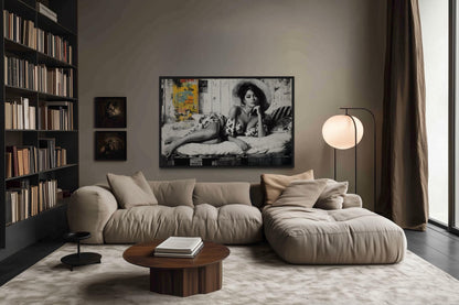 Black And White Vintage Style Sexy Woman Wall Art