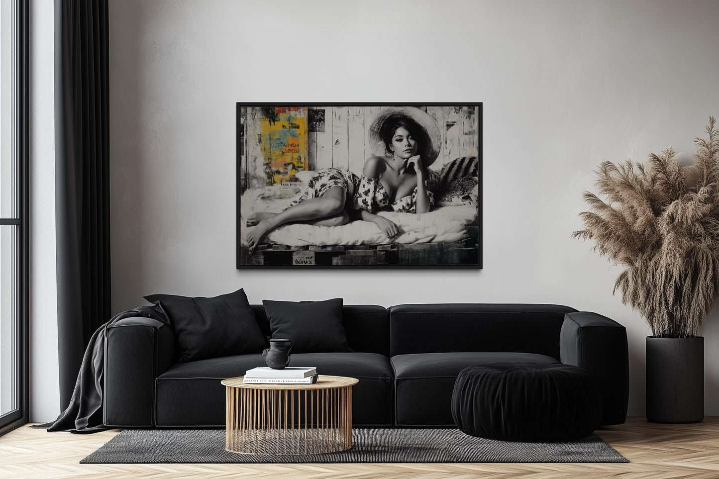 Black And White Vintage Style Sexy Woman Wall Art