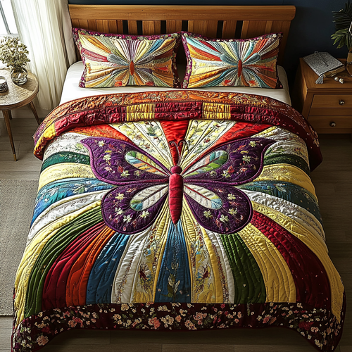Dancing Wings Quilted Bedding Set - Single (59" x 70")