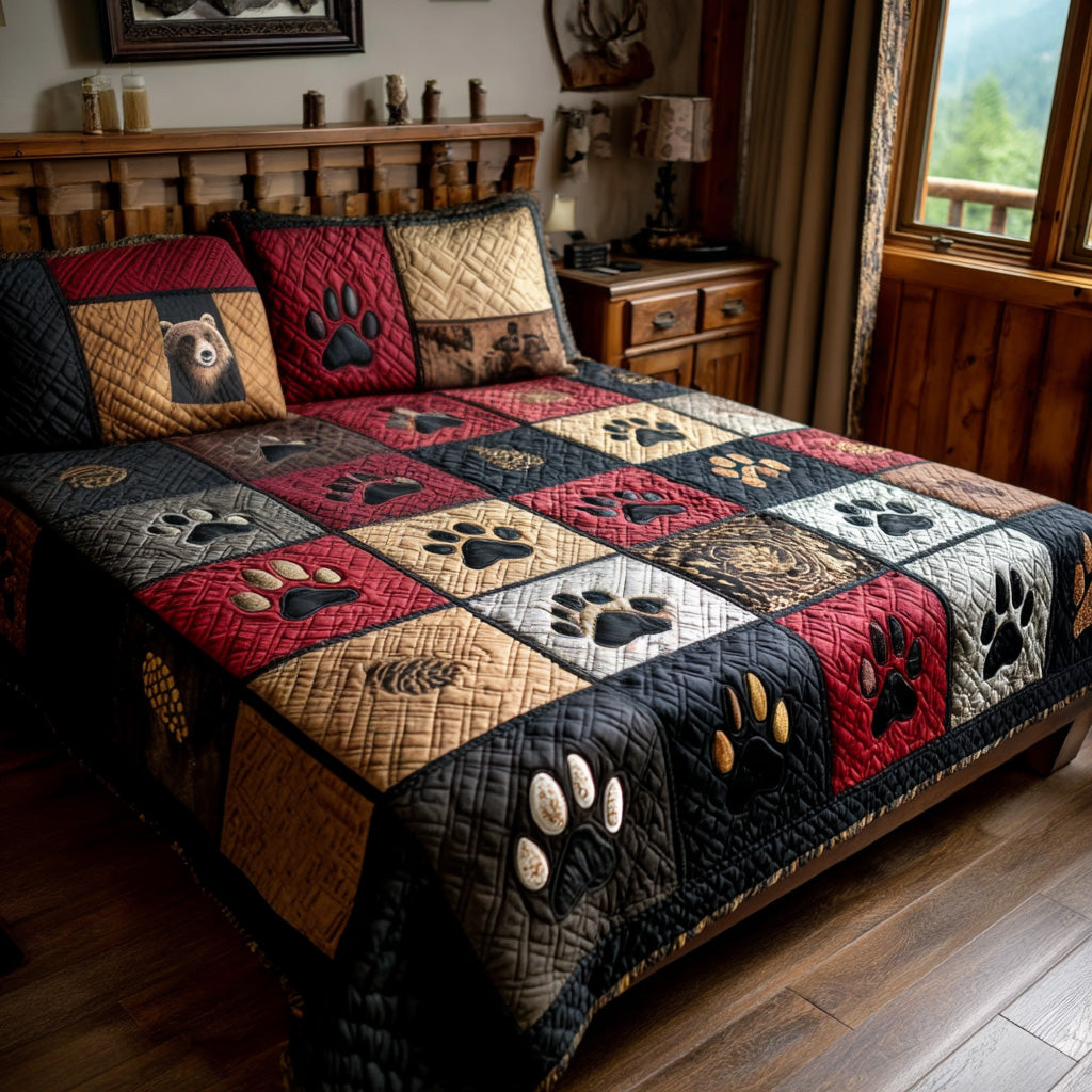 Rustic Paw Trail 3-Piece Quilted Bedding Set - Single (59" x 70")