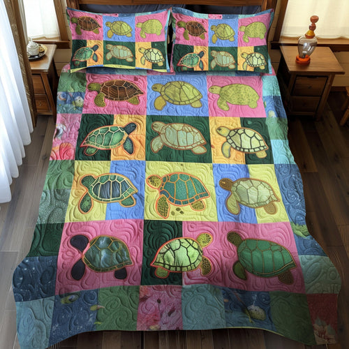 Turtle Waves 3-Piece Quilted Bedding Set - Single (59" x 70")
