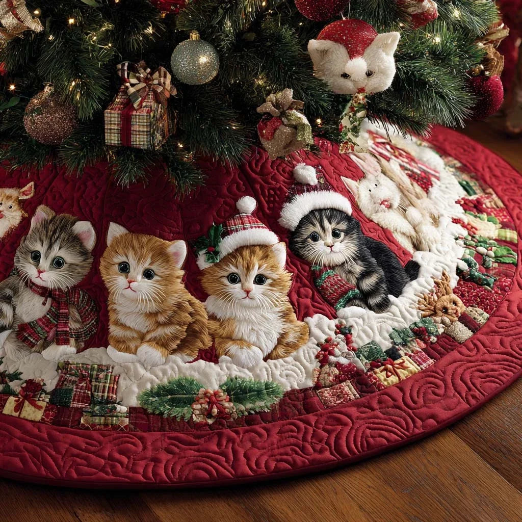 Adorable Santa Paws Christmas Quilted Tree Skirt