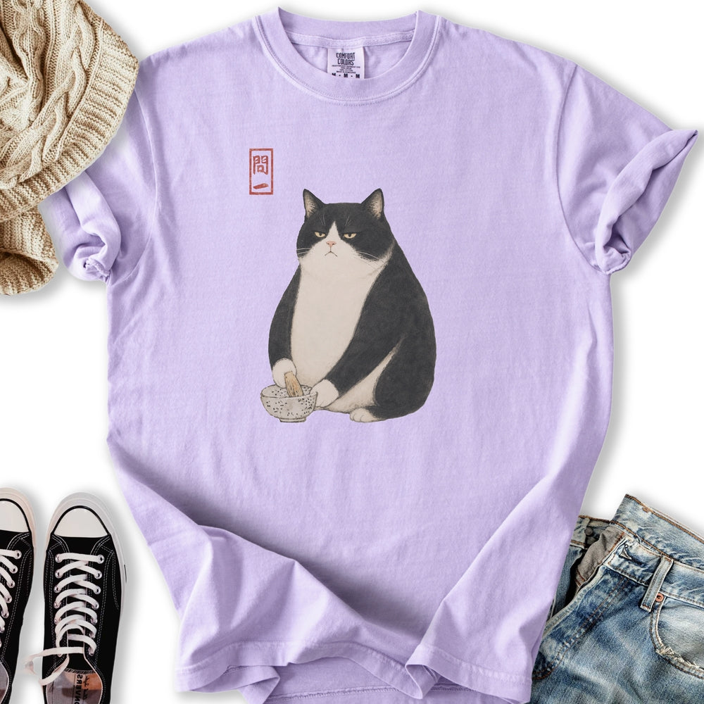 Japanese Tuxedo Cat Relaxed Tee