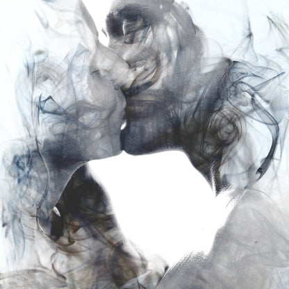 Romantic Kiss Canvas Wall Art