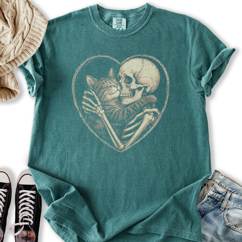 Skeleton Tabby Love Relaxed Tee