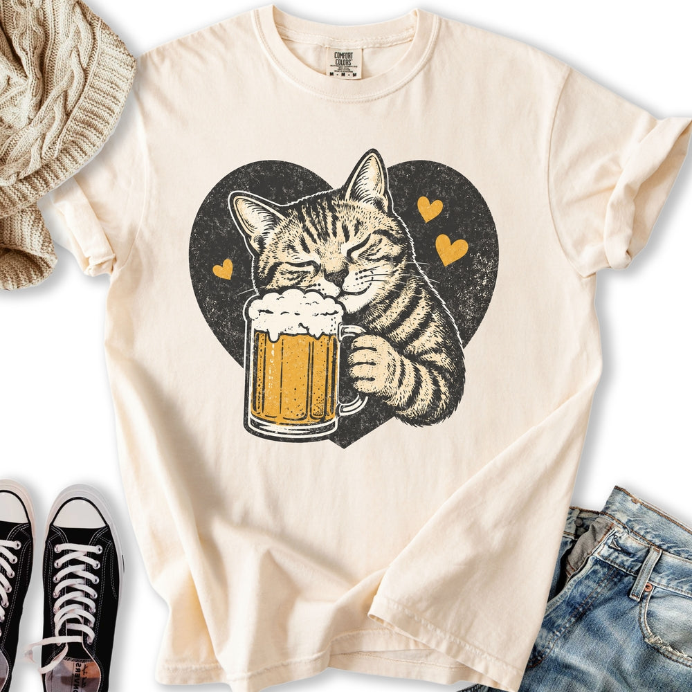 Beer Lovin Cat Relaxed Tee