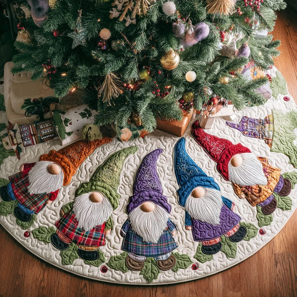 Blizzard Bobble Christmas Quilted Tree Skirt