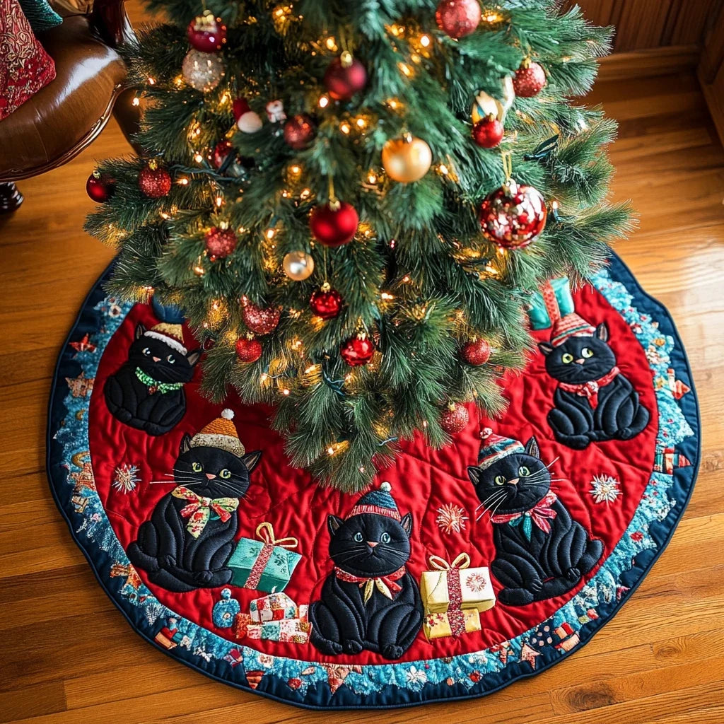 Cat Delight Christmas Quilted Tree Skirt